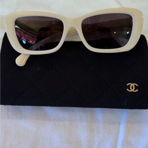 CHANEL White Rectangular Sunglasses  with tweed fabric on each side